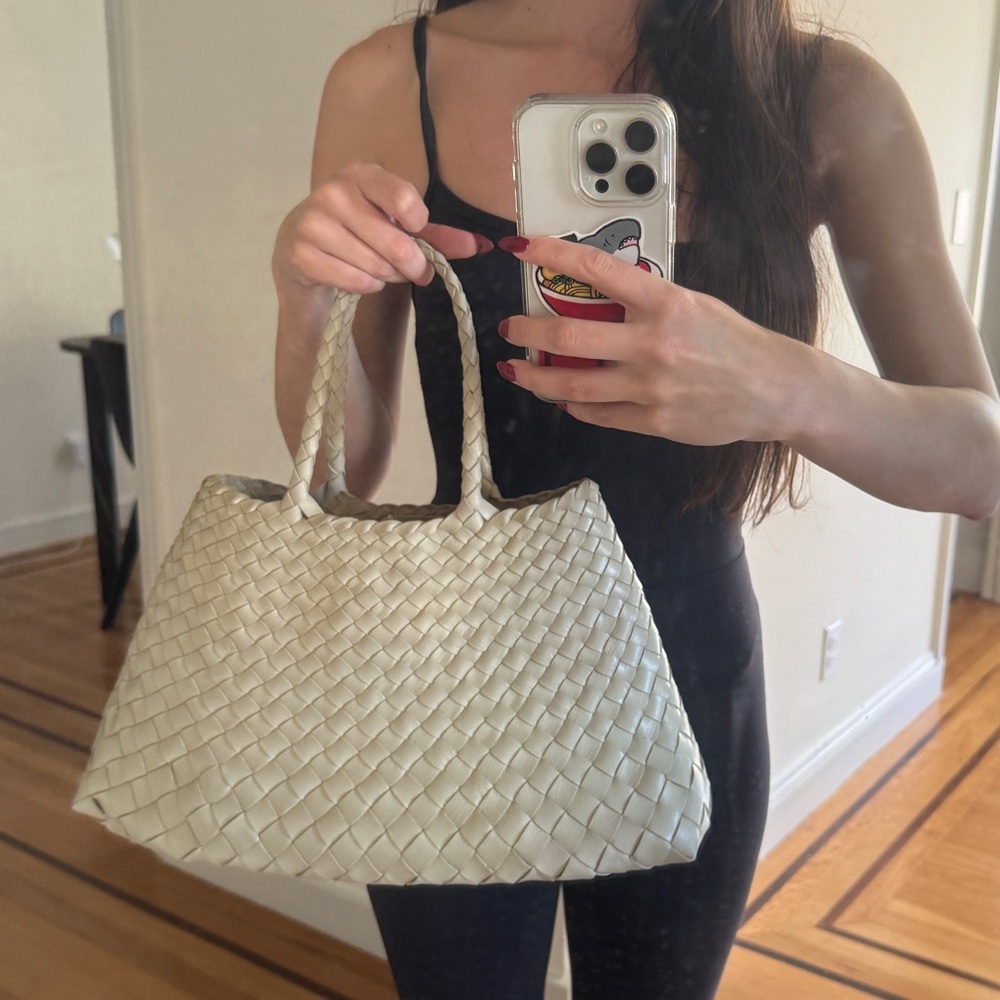 santa croce small dragon diffusion purse in pearl - Picture 2 of 11
